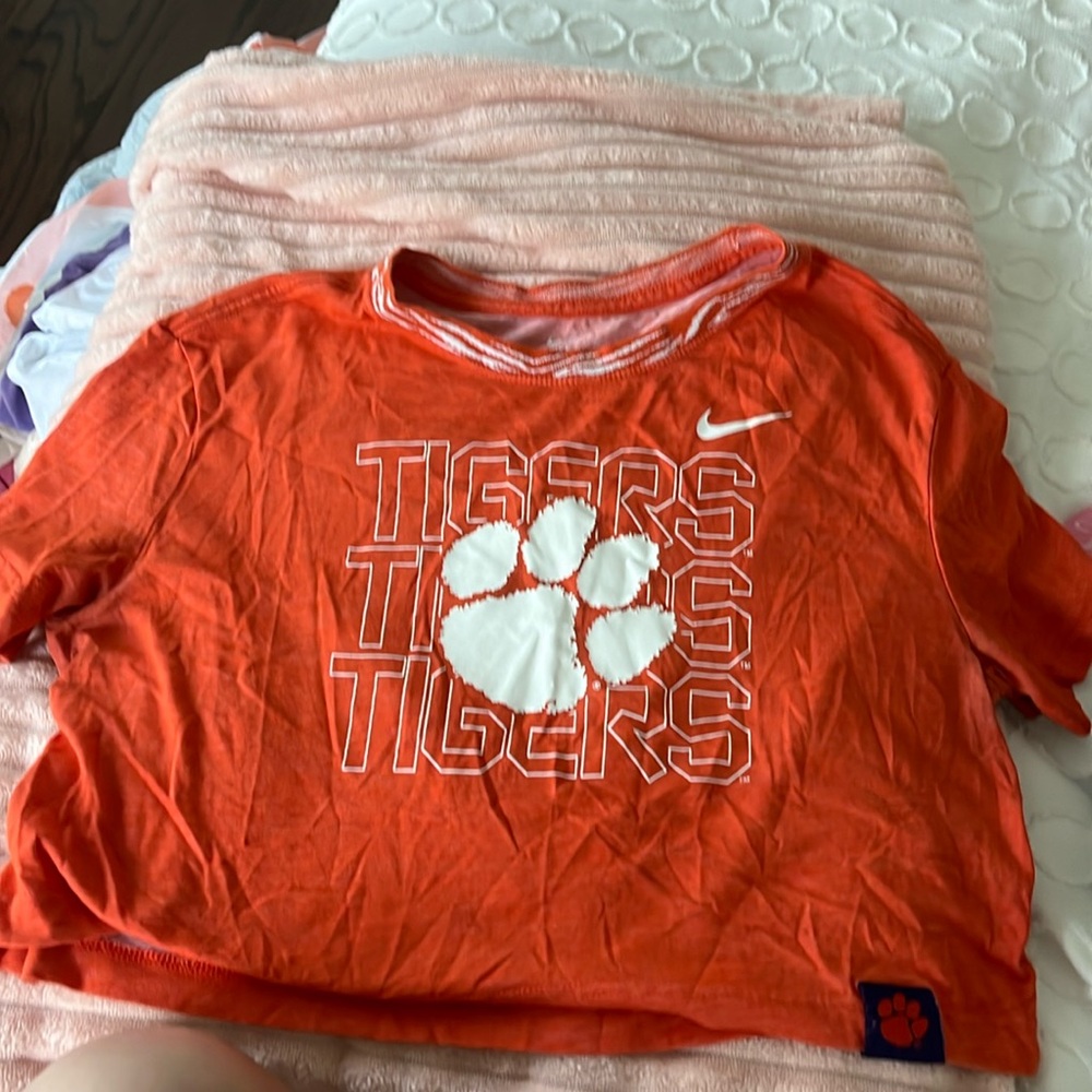 ORANGE CLEMSON NIKE CROP TOP